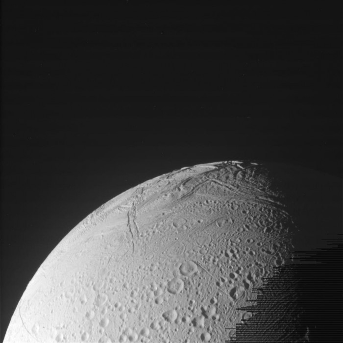 2016.11.27_Enceladus_(Saturns_satellite)_3.jpg