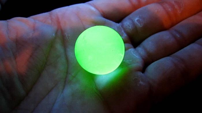 Uranium_glass-27[1].jpg