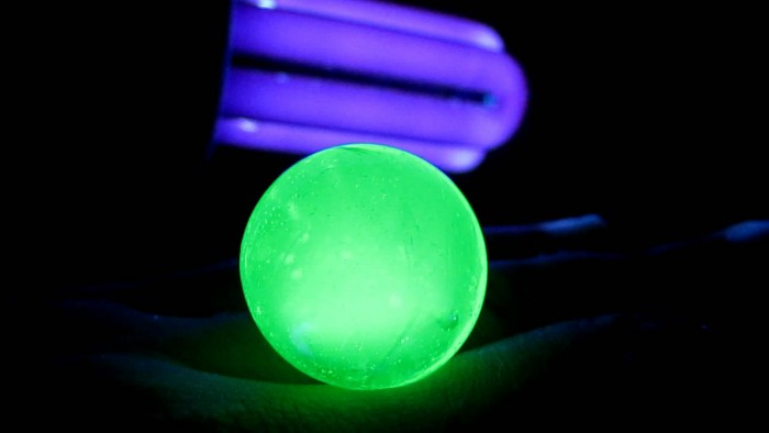 Uranium_glass-59[1].jpg