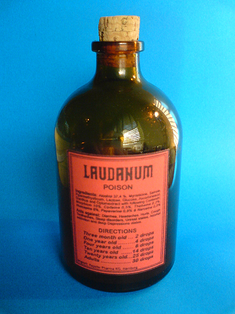Laudanum_poison_100ml_flasche.jpg