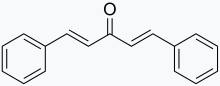 Dibenzylideneacetone.png